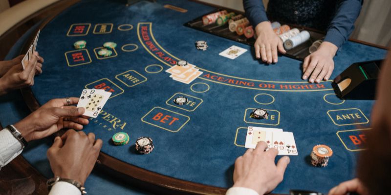 Một bí kíp đánh Baccarat an toàn cho tân thủ